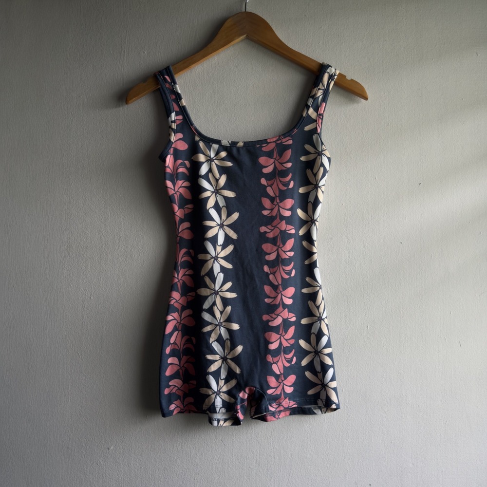 LUZ Aloha Print Sleeveless Romper Bodysuit Women Small Navy Blue Tropical Boho